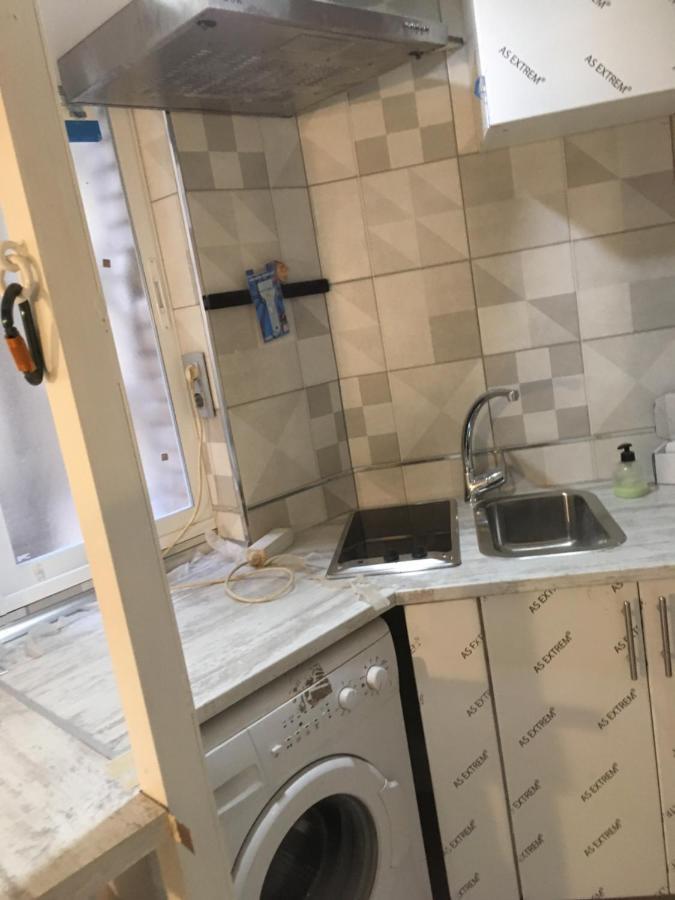 شقة Acogedor Estudio Camarote En El Centro De مدريد المظهر الخارجي الصورة