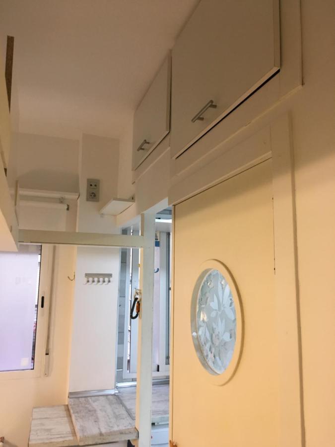 شقة Acogedor Estudio Camarote En El Centro De مدريد المظهر الخارجي الصورة